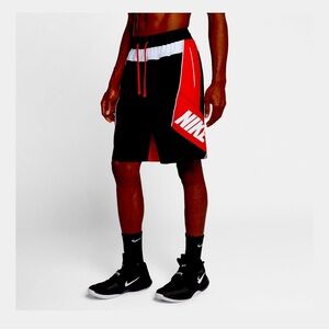 Nike Men’s Throwback shorts. Size XL. New with tags.